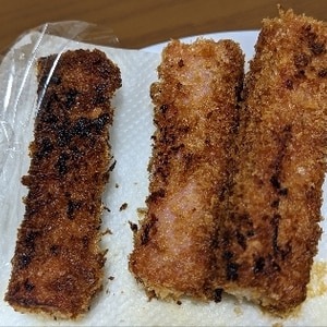 チーズ風味の厚切りハムカツ♪